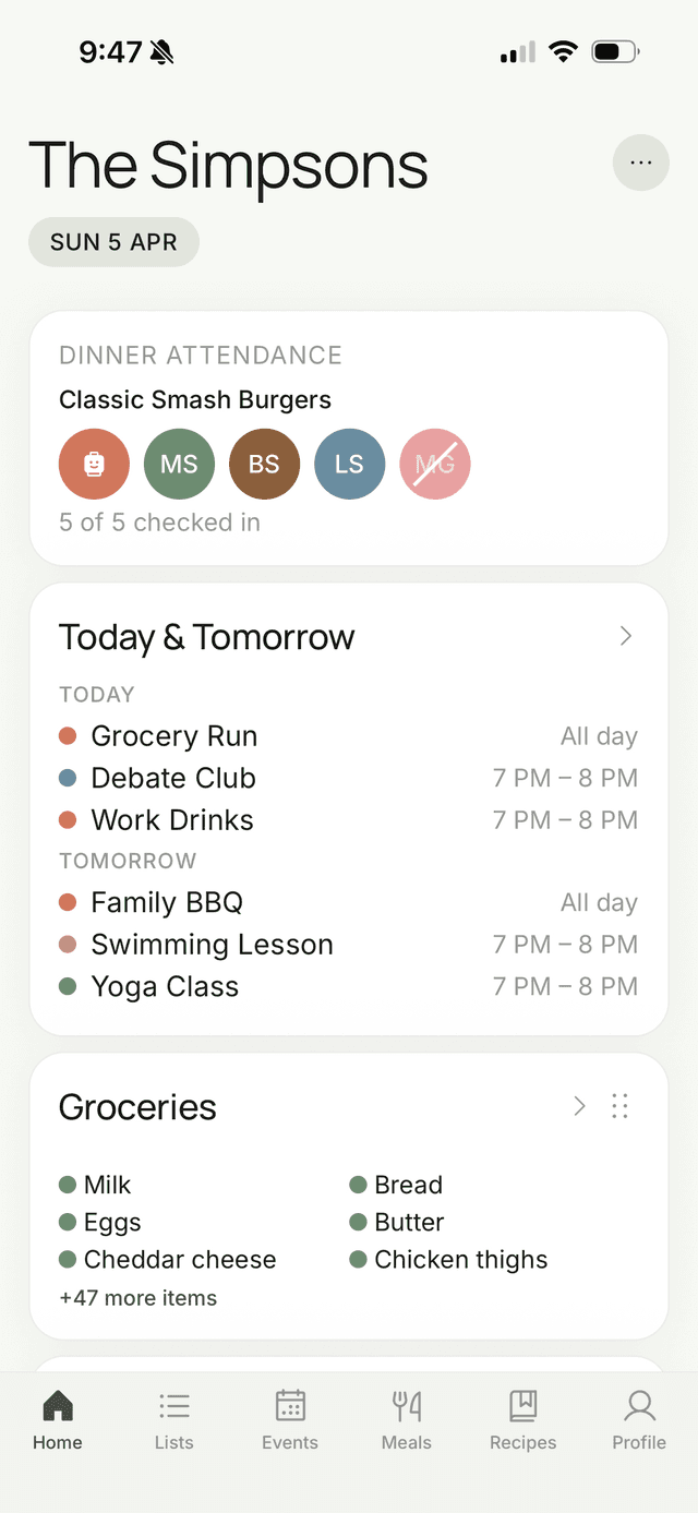 FamFam home screen showing dinner attendance, events, and groceries